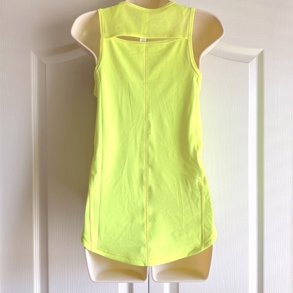 Lululemon Sculpt Tank Top Back Vent - Picture 4 of 7